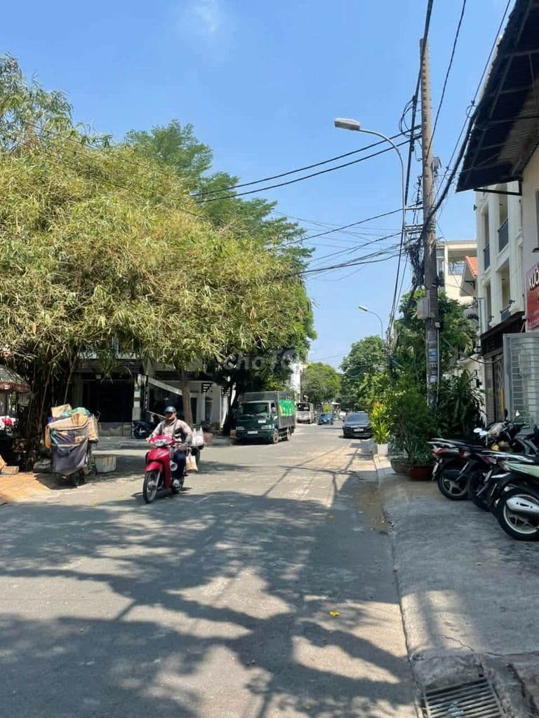 Nhà lô gốc 2mt cần bán gấp - Ảnh 2