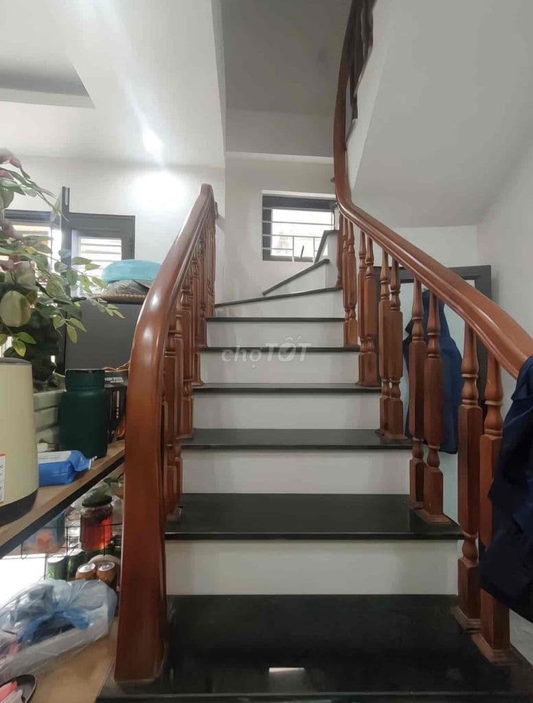 ĐA SỸ - NHÀ MỚI 5 TẦNG - MẶT TIỀN LỚN- NGÕ THÔNG Ô TÔ ĐỖ GIÁ 7 TỶ 85 - Ảnh 3