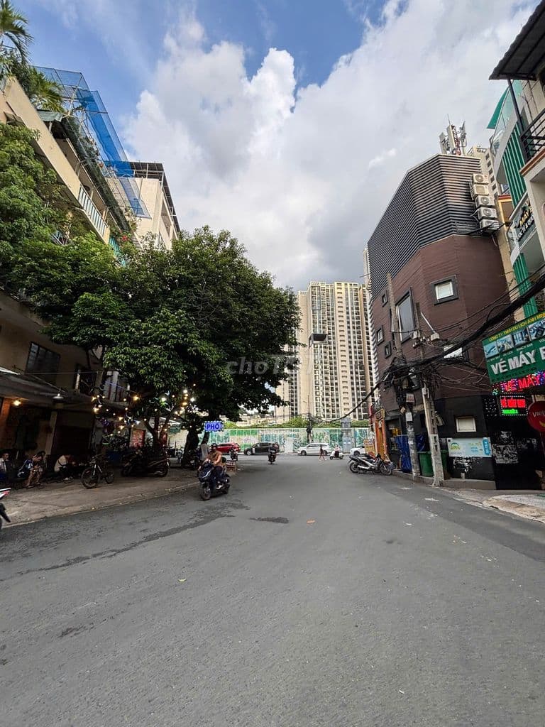 Bán quỹ đất 262m² CMT8 - Hàng xóm Hà Đô Centrosa - Chỉ 36 tỷ - Ảnh 3
