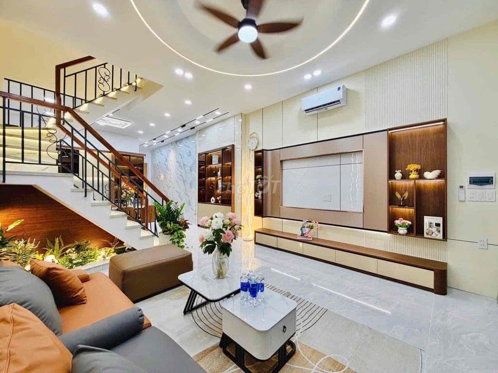 RẺ HƠN MUA ĐẤT! TẶNG NHÀ MỚI 3 TẦNG FULL NỘI THẤT - Ảnh 3