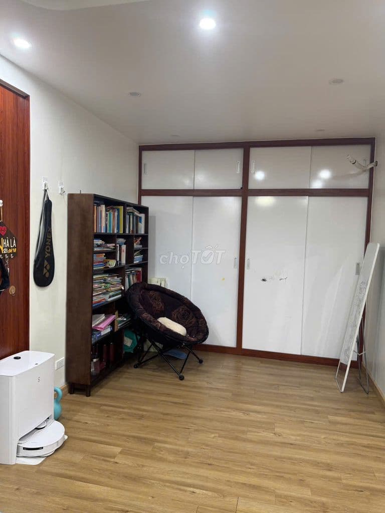 chung cư mặt đường Nguyễn Co Thạch đối diện hd Mon full sổ đỏ