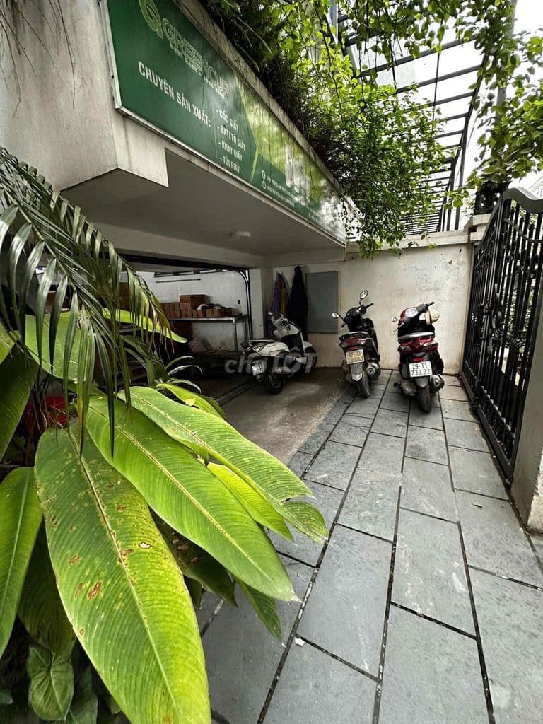 Chính Chủ Bán Biệt Thự Sân Vườn Khu Nguyễn Tuân - Ảnh 2