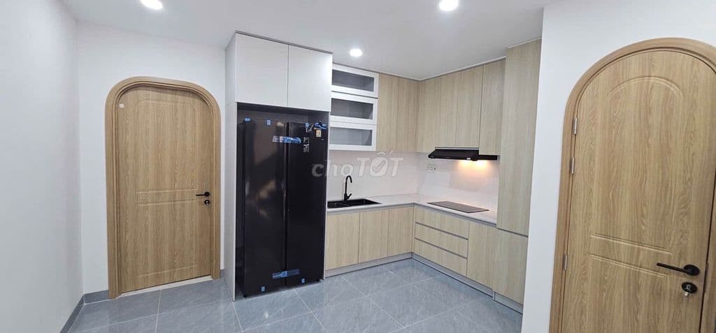NHÀ ĐẸP NGAY VINCOM QUANG TRUNG - GÒ VẤP - 42M2 X 3 TẦNG - CHỈ 4.75 TỶ - Ảnh 3