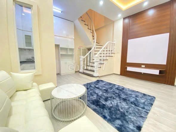 Nhà Cầu Giấy 33m2 5 tầng ngõ thông gần ĐH GTVT - Ảnh 2