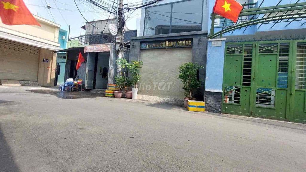 BÁN NHÀ QUẬN 12 - 70M2 CÔNG NHẬN - HẺM XE TẢI 5M - CHỈ 4.25 TỶDiện tíc - Ảnh 2