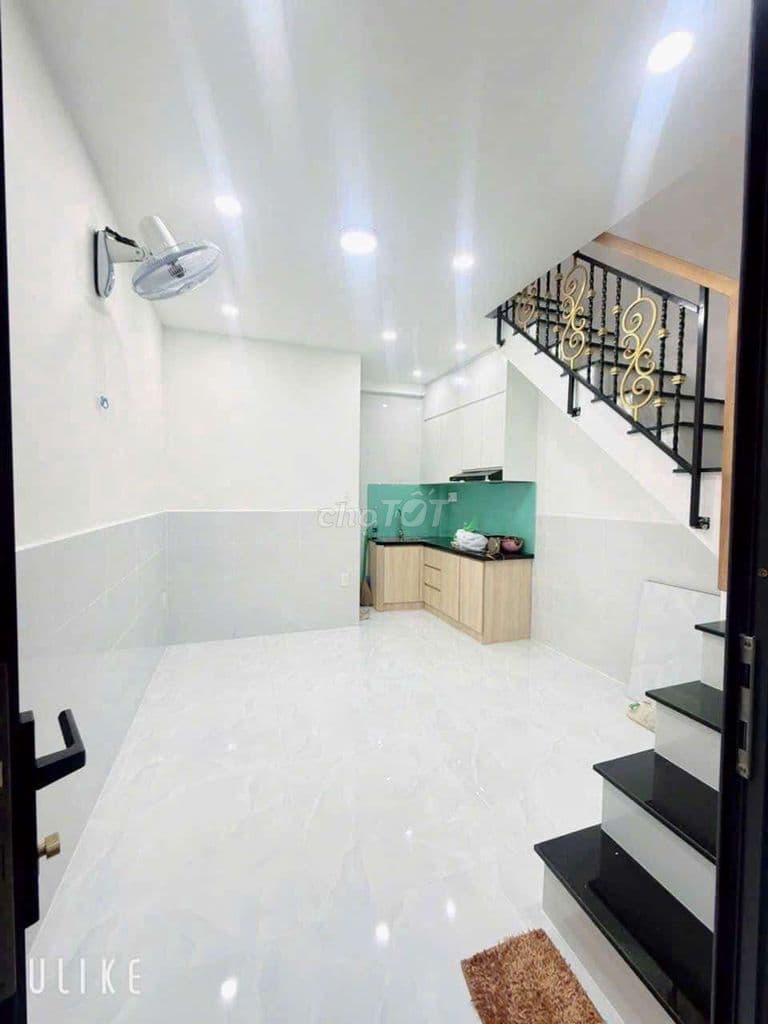 chủ ngộp bán gấp nhà tăng Nhơn Phú quận 9