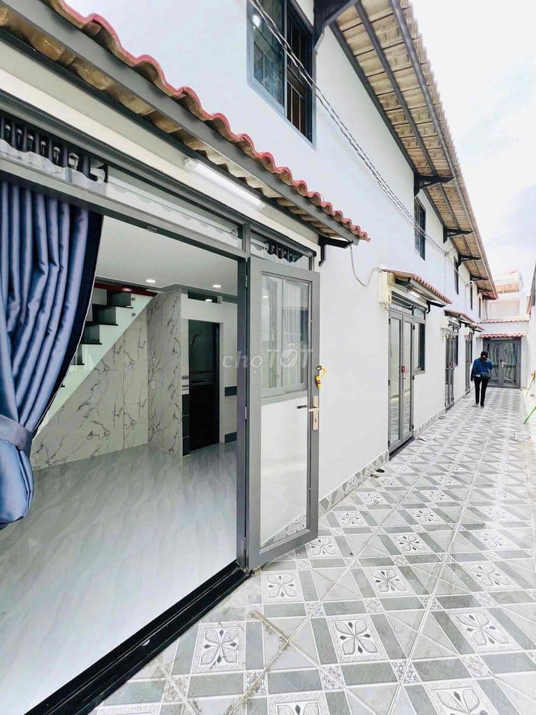 bán nhà mặt tiền lê văn khương