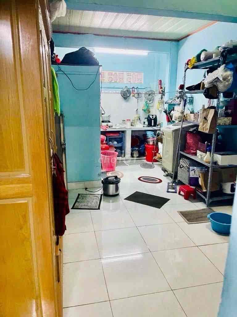 Bán nhà HXH Đ.Đoàn văn Bơ,ngay chợ 200 Đ.xóm chiếu, nở hậu tài lộc. - Ảnh 2