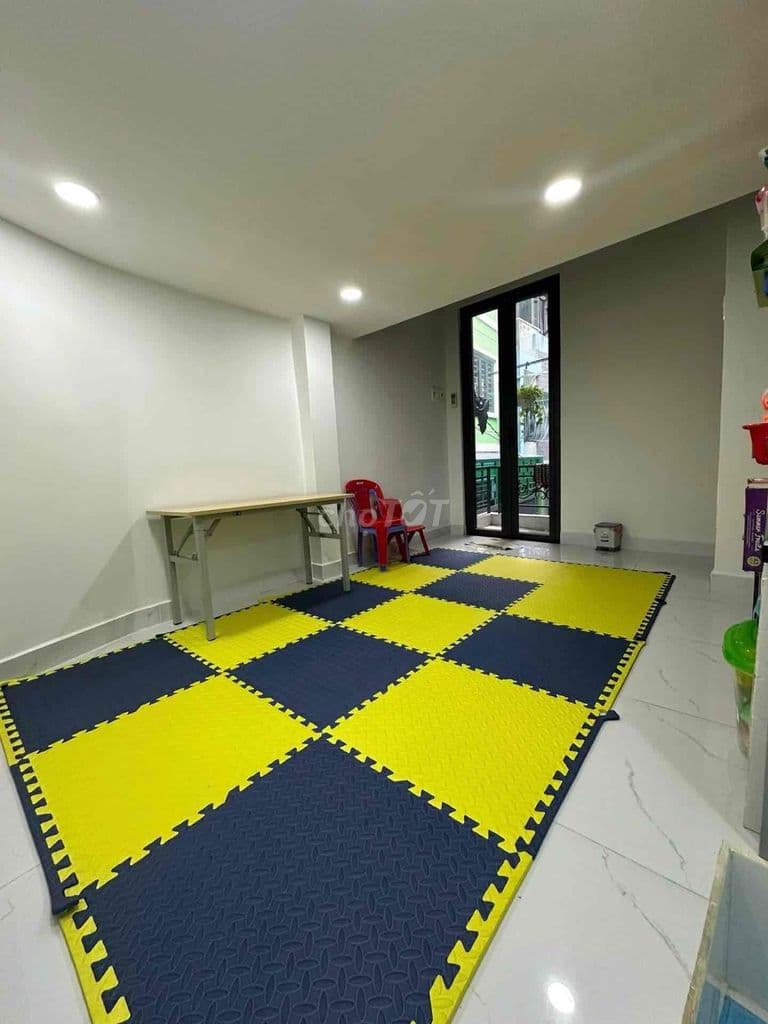 NHÀ NHỈNH 2 TỶ, 2PN 2WC, 2 TẦNG, NGAY NGUYỄN VĂN LUÔNG - Ảnh 2