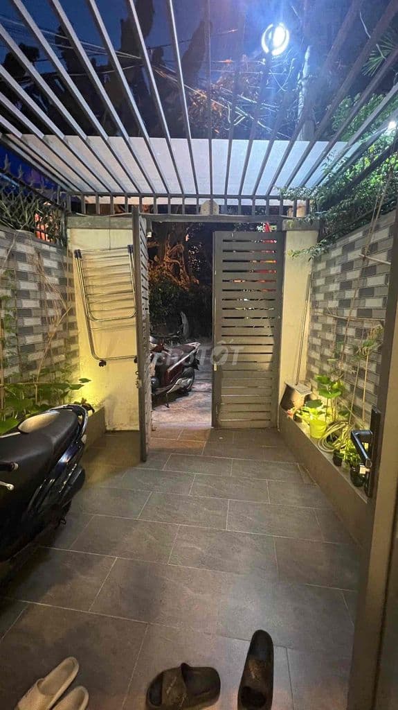 Giảm hẳn 1 Tỷ hẻm xe hơi thông Ngay Ẩm Thực Phan Xích Long Phú Nhuận