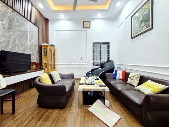 bán nhà 50m2 trung tâm Thanh Trì gần ô tô đỗ - Ảnh 2