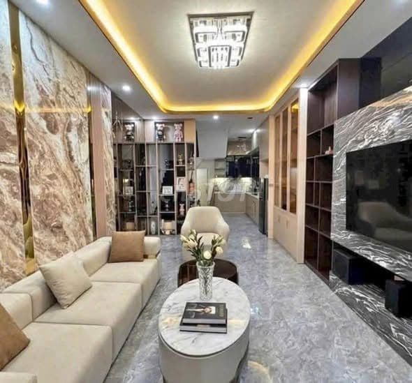 bán nhà La Phù Hà Đông lô góc 5 tầng hơn 6 tỷ - Ảnh 2