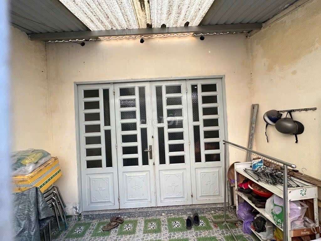 HXH tránh Nguyễn Văn Quá, Q12 NHƯ GÒ VẤP, 60 M2 NHĨNH 4 ĐỒNG - Ảnh 2