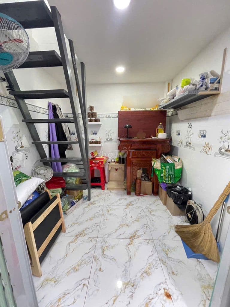 Nhà nhỏ xinh có SHR dt5,4m2 đúc 2 lầu + 2 lửng 4pn Tân Hòa Đông Q6