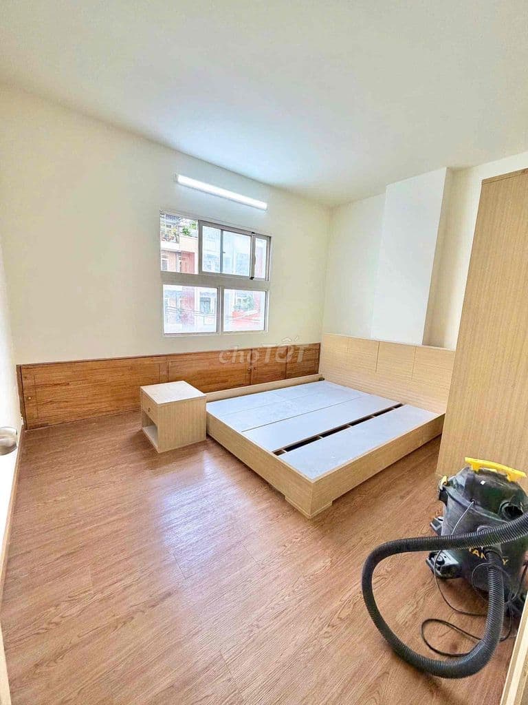 Chung cư Bàu Cát 2, căn góc sân vườn 3 pn rộng rãi, sổ hồng đầy đủ - Ảnh 2