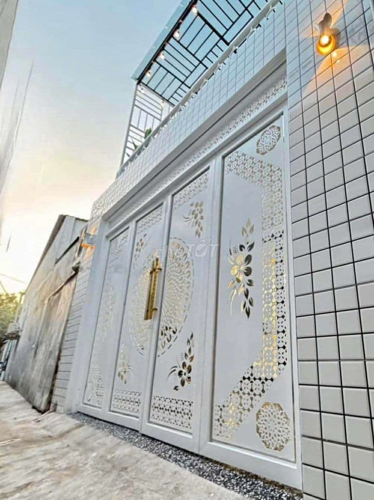 HẺM 1716 HUỲNH TẤN PHÁT NHÀ NỞ HẬU HC ĐỦ 3PN 3WC