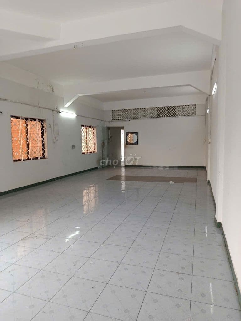 CĂN HỘ LẦU 1 QUẬN 5, 2 MẶT TIỀN ĐƯỜNG HỒNG BÀNG, 80M2, CHỈ 3.55 TỶ - Ảnh 3