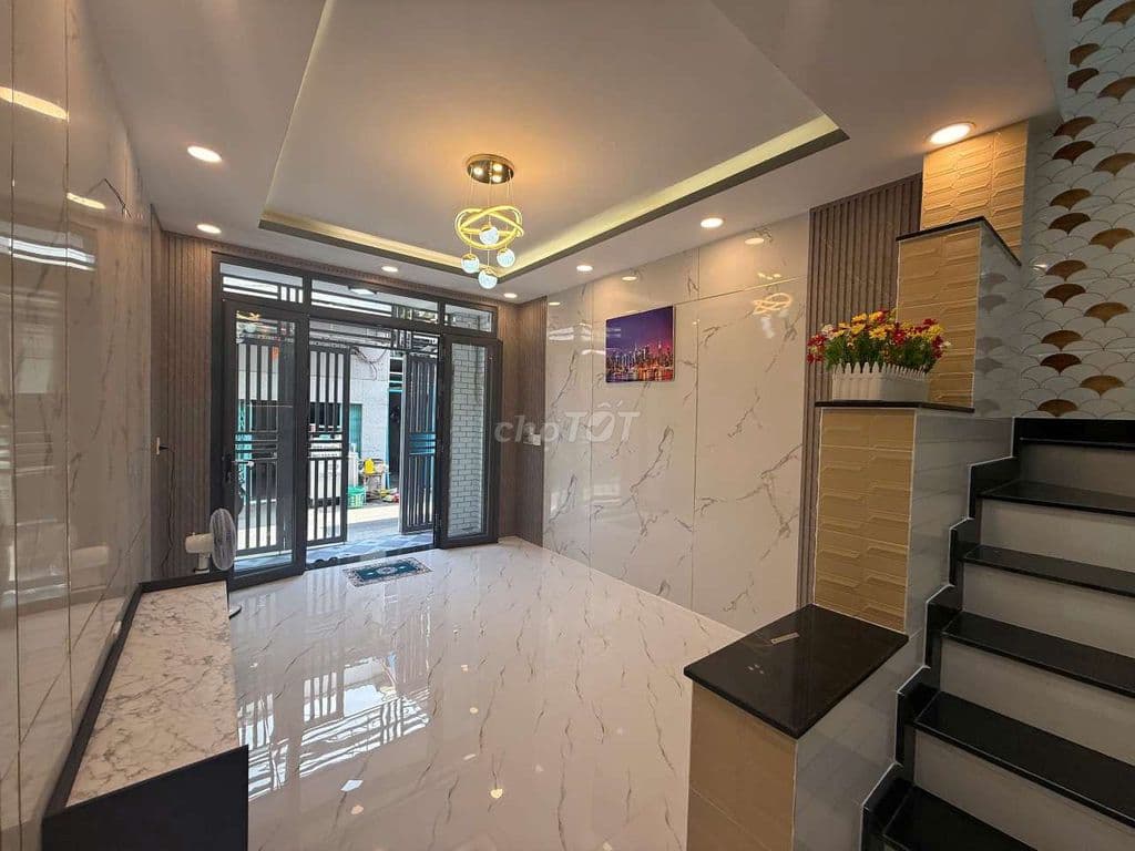 Bán nhà đường Quốc Lộ 50 DT.3m5×11m } 1 Lầu 2 Phòng 2toilet Hẽm xe hơi - Ảnh 3