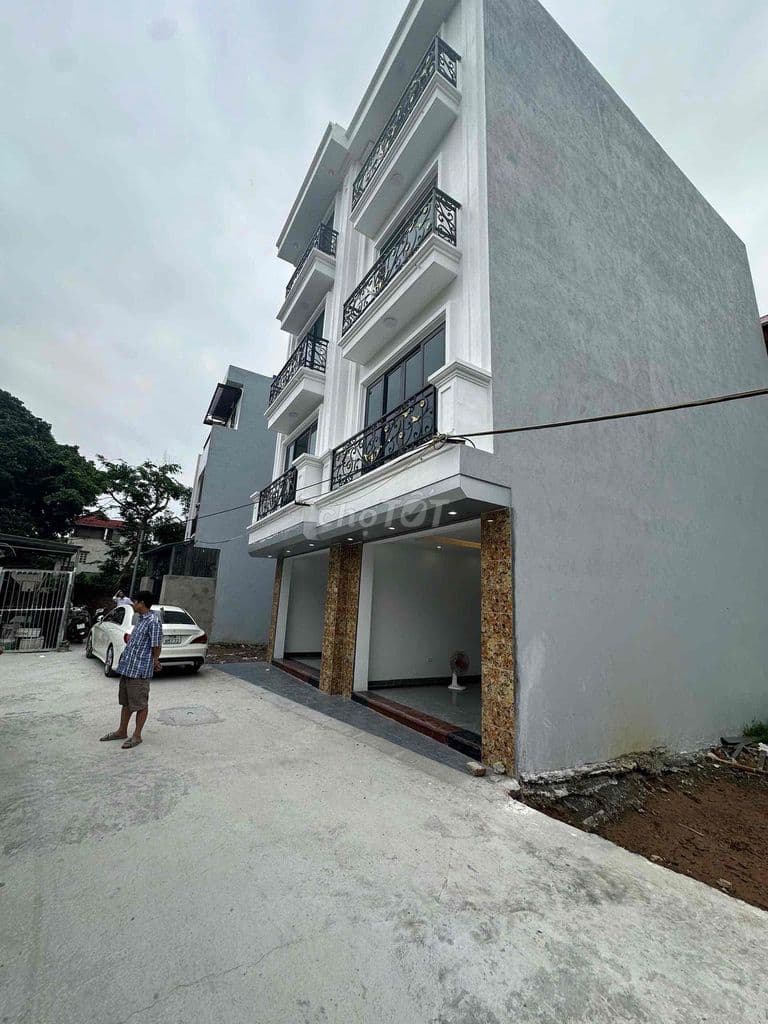 BÁN NHÀ PHƯỢNG ĐỒNG, PHỤNG CHÂU - 52M2 - Ô TÔ VÀO NHÀ - GIÁ 5,15 TỶ