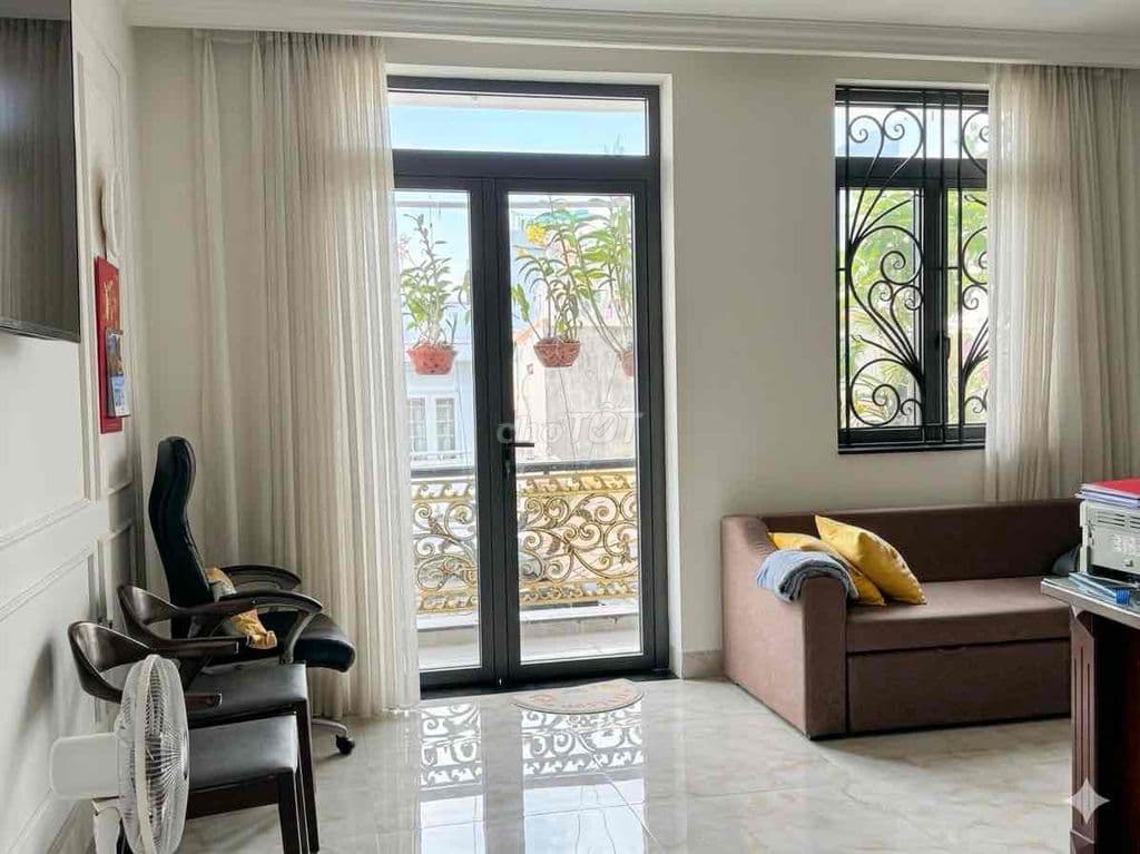 NHÀ 3 TẦNG MỚI MAN THIỆN - KHU VIP - CHỈ 10 TỶ TL MẠNH - Ảnh 3