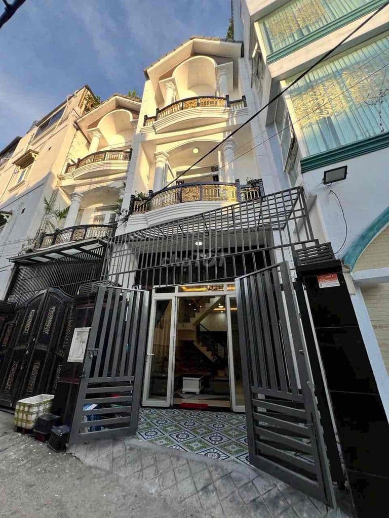 Nhà Rẻ Lắm 3 lầu Đường 6M (4pn,5wc ) Thạnh xuân 43 Q12 ShR