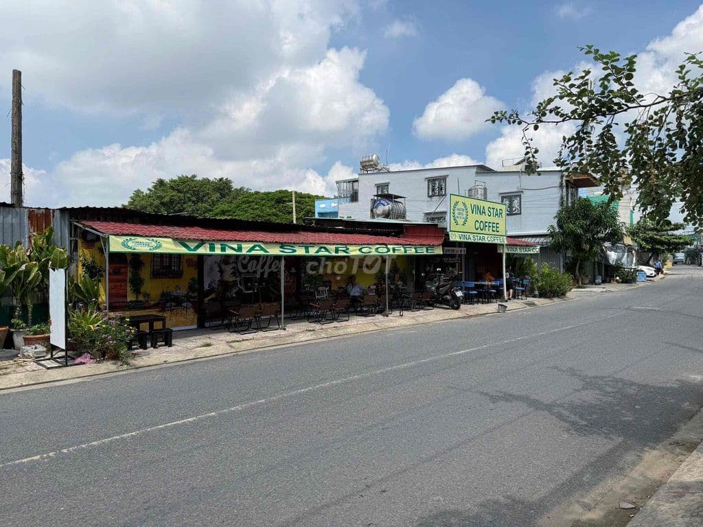 Sang quán cafe P Bình Hưng Hoà - Q Bình Tân
