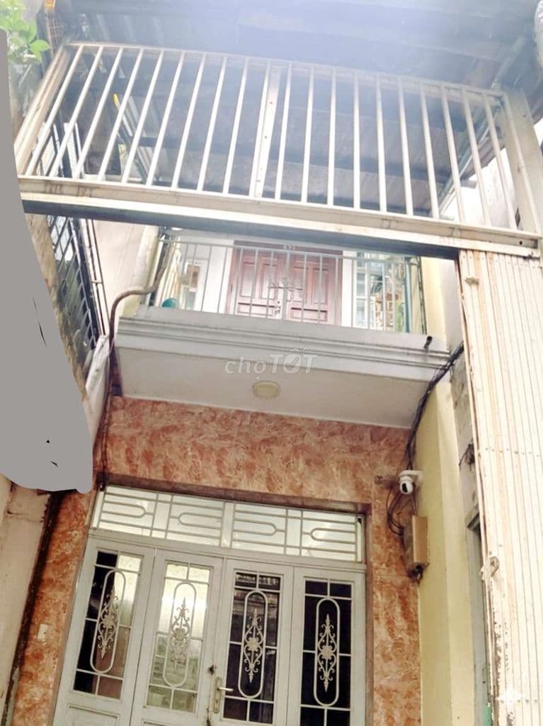 ĐOÀN VĂN BƠ - Q 4 - 2 tỷ 7 - 30,7m² (3,4x9 m)