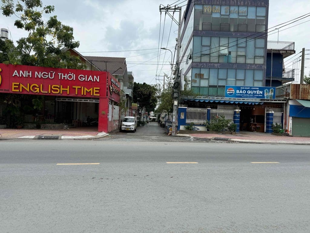 Nền đường Lò Lu, Long Trường, khu phân lô, 63m2, giá 4.59 tỷ