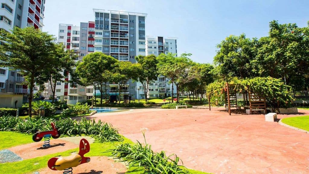 Bán nhanh căn hộ 2PN Ruby Celadon city, sổ hồng riêng, sang tên ngay