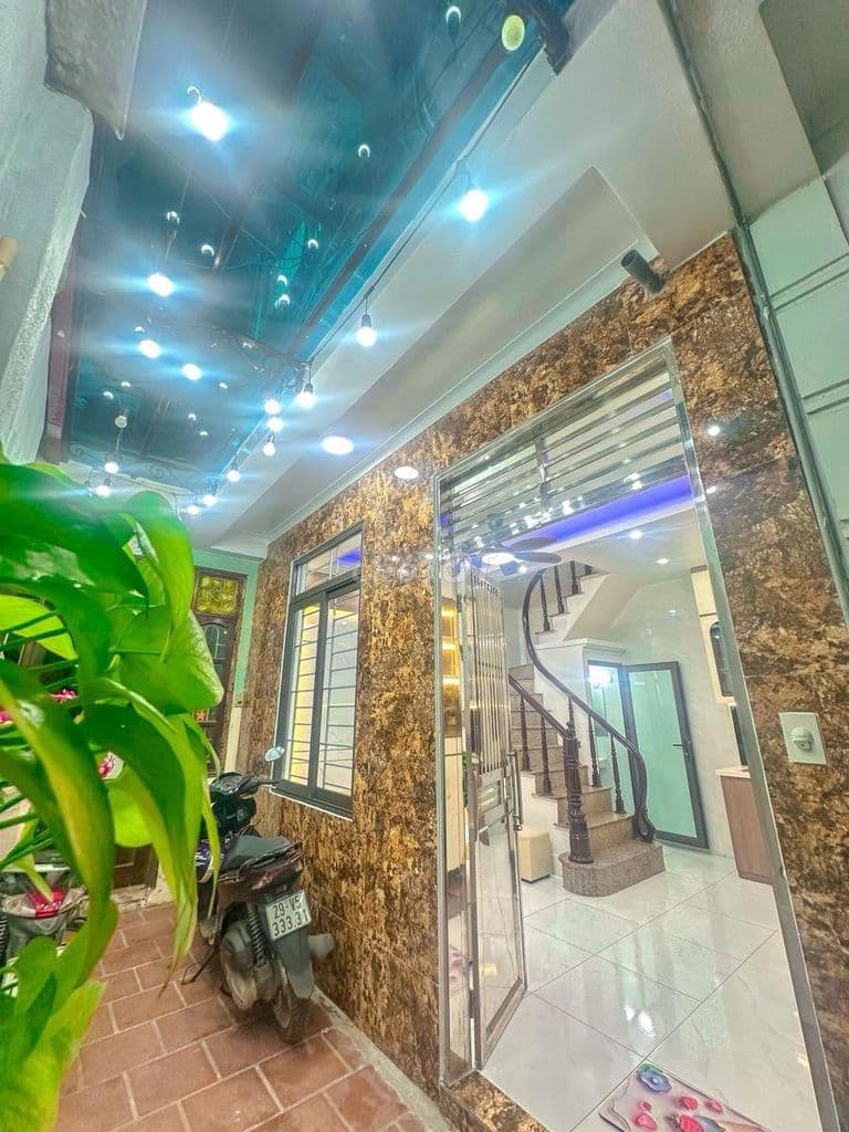 BÁN NHÀ 254 MINH KHAI – 6.66 TỶ NHÀ MỚI GỐC ĐỀ – 5 TẦNG * 30M2 - Ảnh 2