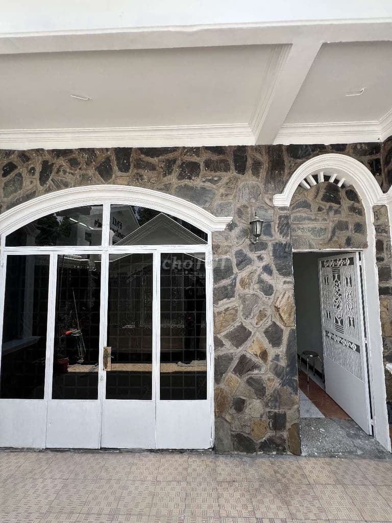 Chính chủ cần bán 6m x 20m, SHR, 3 tầng BTCT, Oto ngủ trong nhà. - Ảnh 2