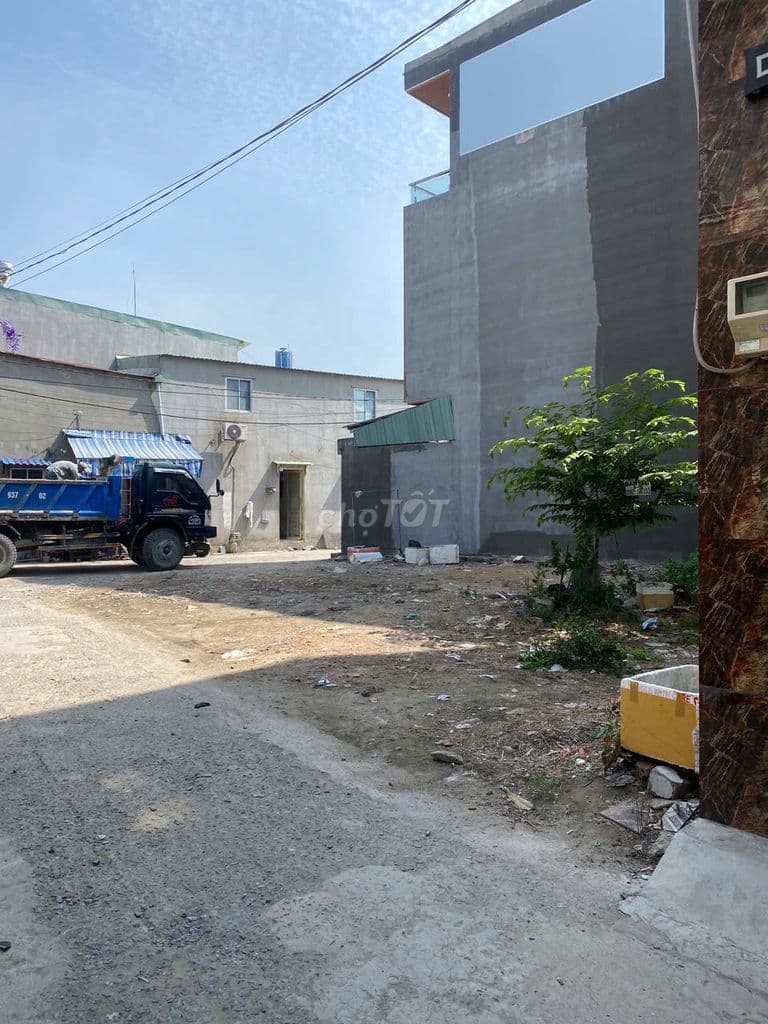 Cần bán gấp lô đất đẹp 52m2 nở hậu hẻm thông xe tải giá chỉ 3tỷ300