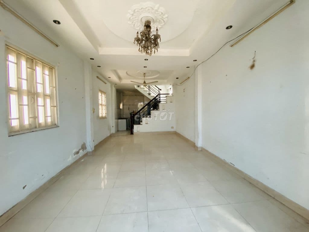 NHÀ HẺM NHỰA 6M, ĐƯỜNG LÊ VĂN LƯƠNG - Q7, DT 4X12.5.