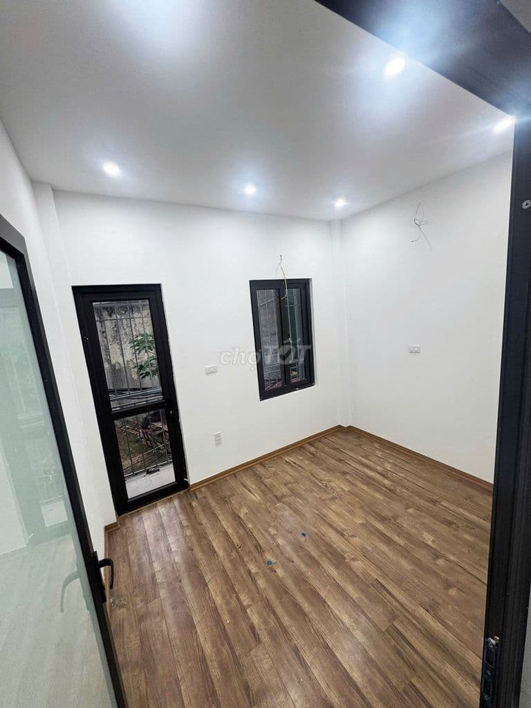 Bán nhà Bùi Xương Trạch, Nhà đẹp mới. - Ảnh 2