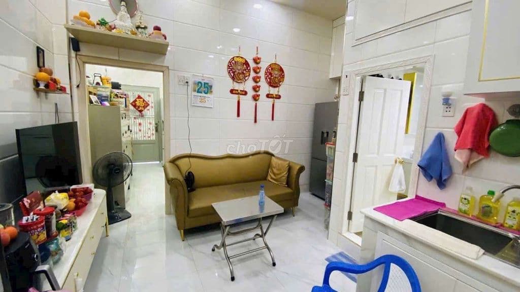 bán 2 căn chung cư lầu 1 thang bộ mới đẹp nội thất cao cấp shr