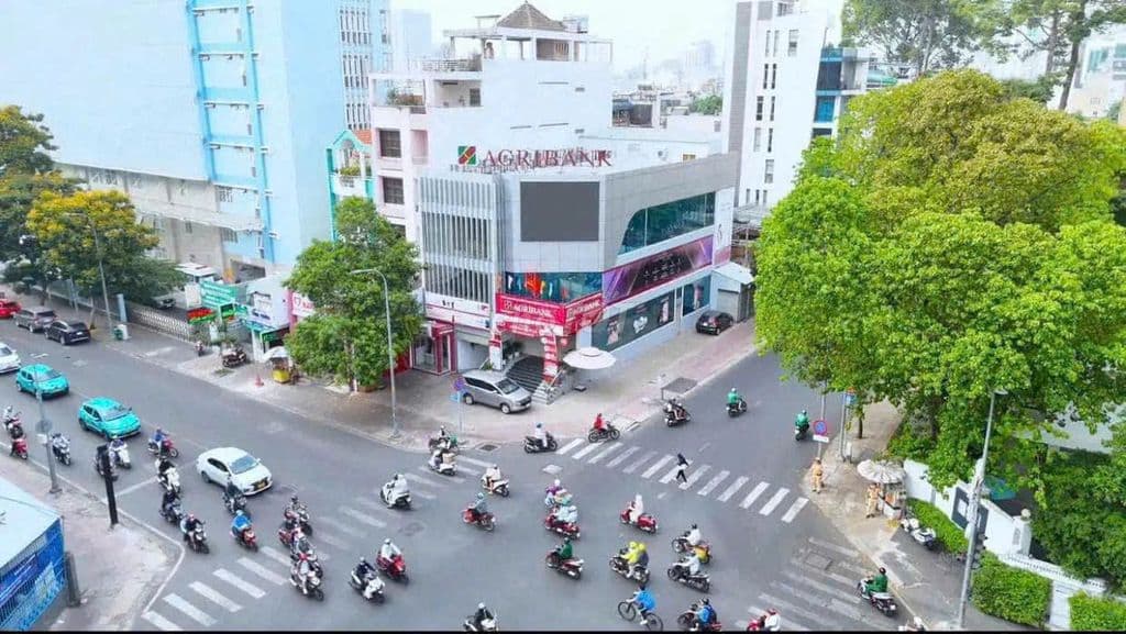 Bán nhà góc 2 mặt tiền Lý Chính Thắng,quận 3 - Ảnh 2