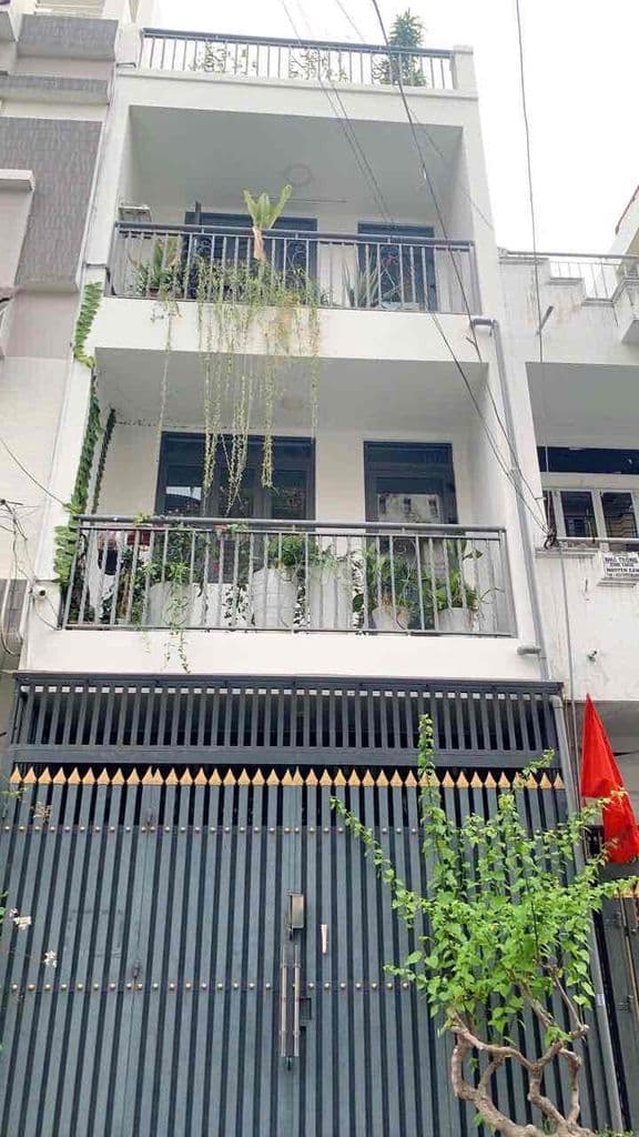 Bán nhà Bình Thạnh,48 m2 ,gần chợ Cây Thị ,mới 3 tầng 3 PN, giá 5,2 tỷ
