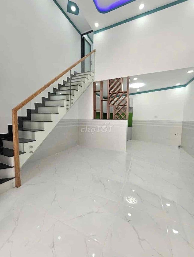 BÁN NHÀ ĐẸP HÓC MÔN – NGANG 12M HIẾM – XE HƠI TỚI NHÀ – GIÁ 3.999TY TL - Ảnh 3