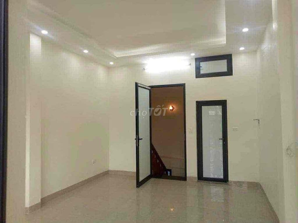 Dưới 3 tỷ có nhà đẹp Định Công-oto vào-60m ra phố-40m*2T;MT4m;2N - Ảnh 2