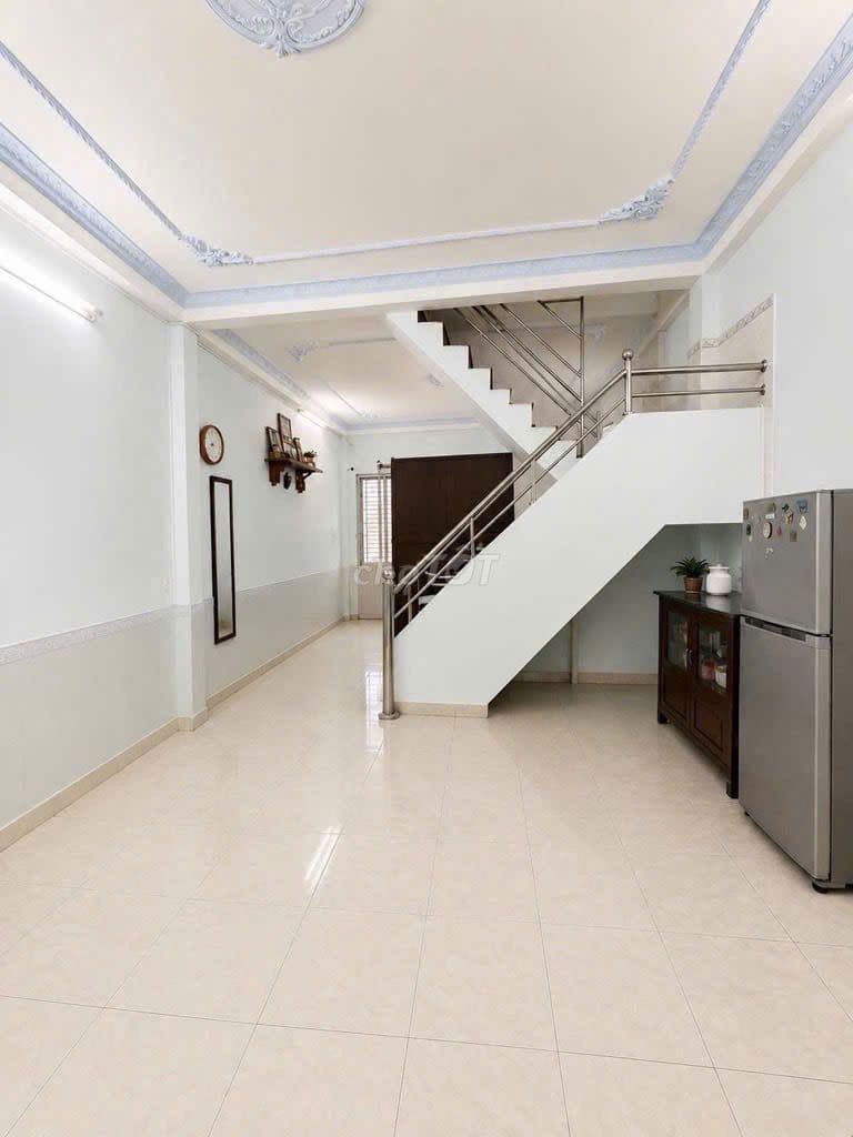 NHÀ SANG TRỌNG 2 TẦNG_5 x 11m_KHU VIP TÔ HIỆU_TÂN PHÚ_HẺM Ô TÔ_4.8 TỶ - Ảnh 2