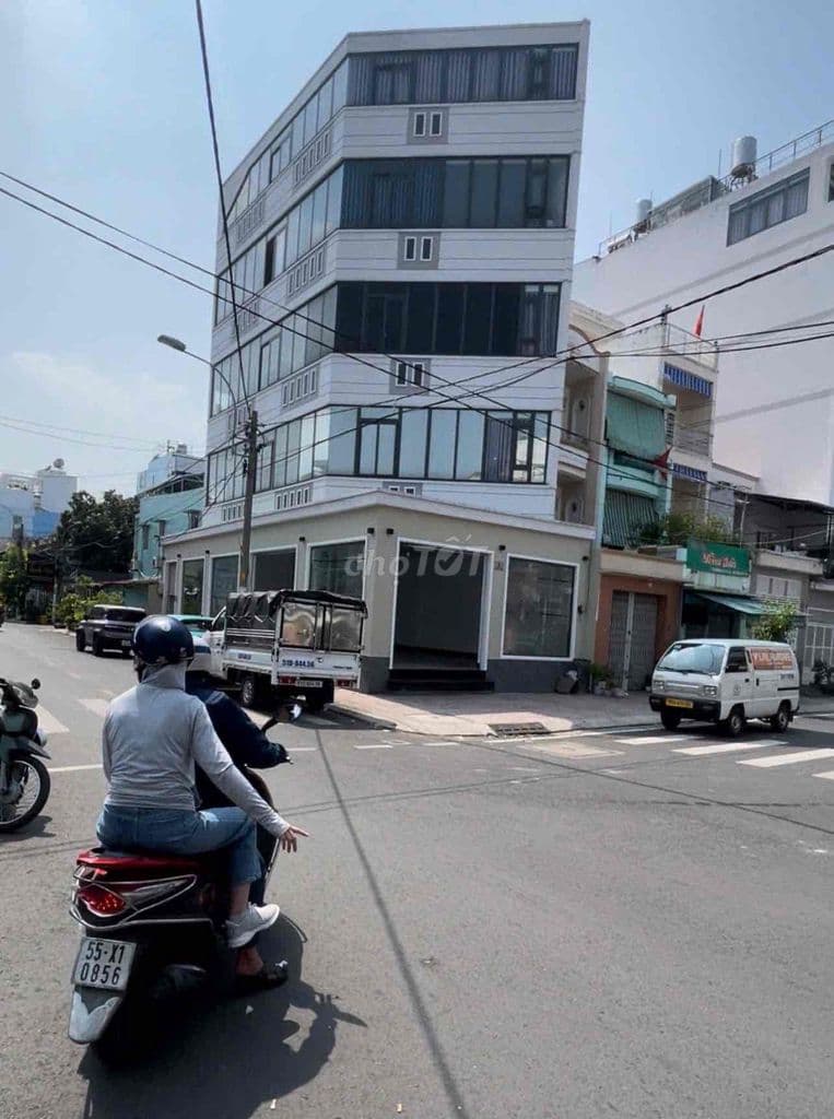 CHDV view góc ngã 4 đang có thu nhập 55tr thag