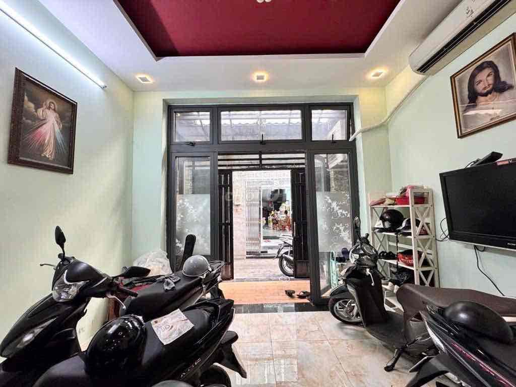 Chỉ: 7 Tỷ 750 - VIP BỜ KÈ TRƯỜNG SA – SAU LƯNG MẶT TIỀN – 41M² – 4 TẦN - Ảnh 3
