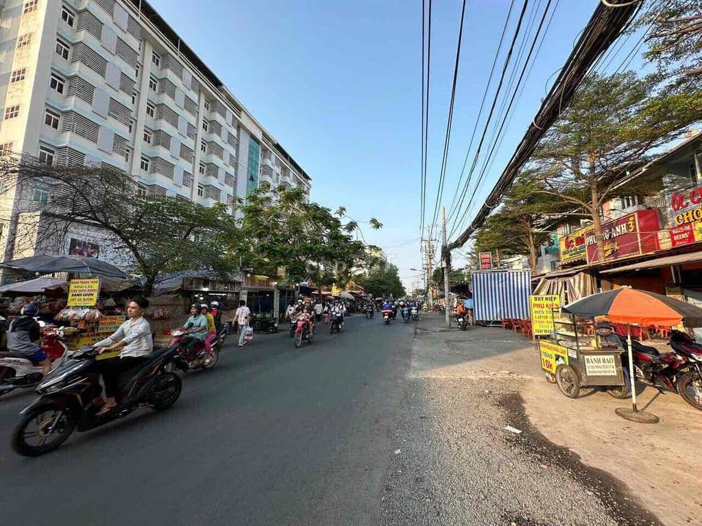 Nhà 3 Tầng Mặt Tiền Đường Tăng Phú Vị Trí Đắc Địa Giá Mềm 20.5 tỷTỷ TL - Ảnh 3