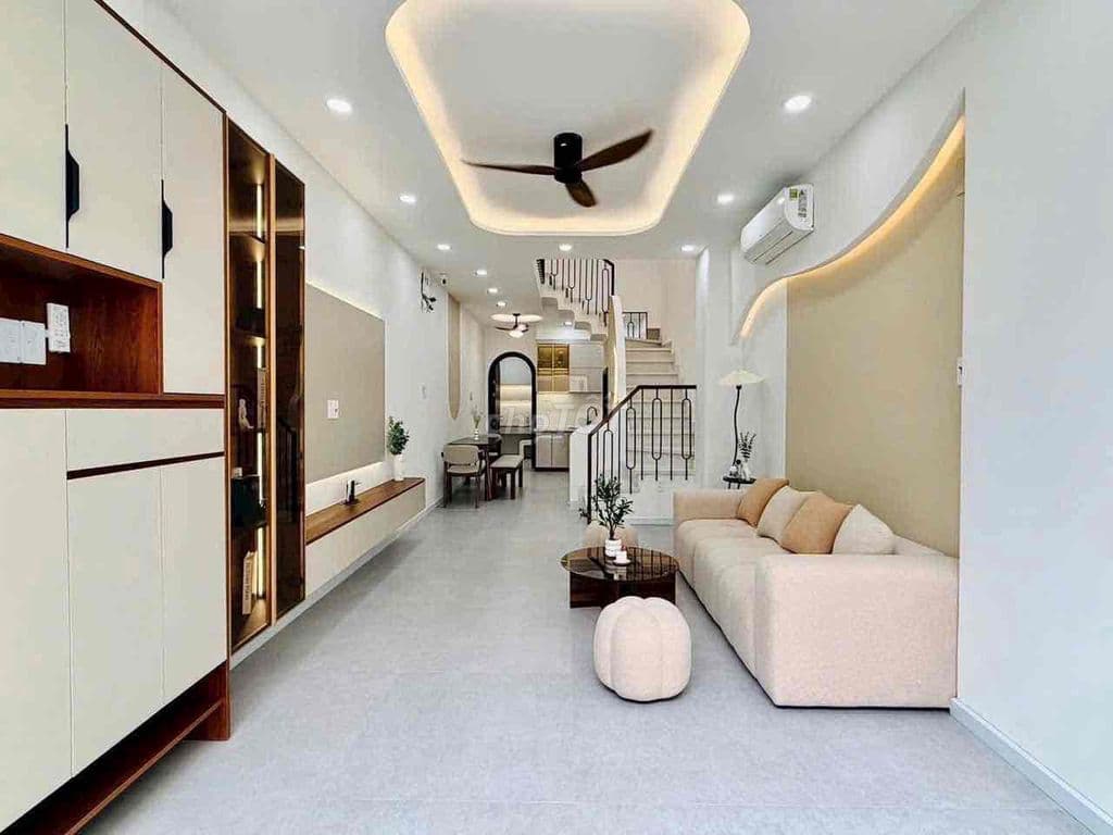 50m2- 4 Tầng- Ngay Cityland. Hẻm Ô Tô 1/ Phan Văn Trij