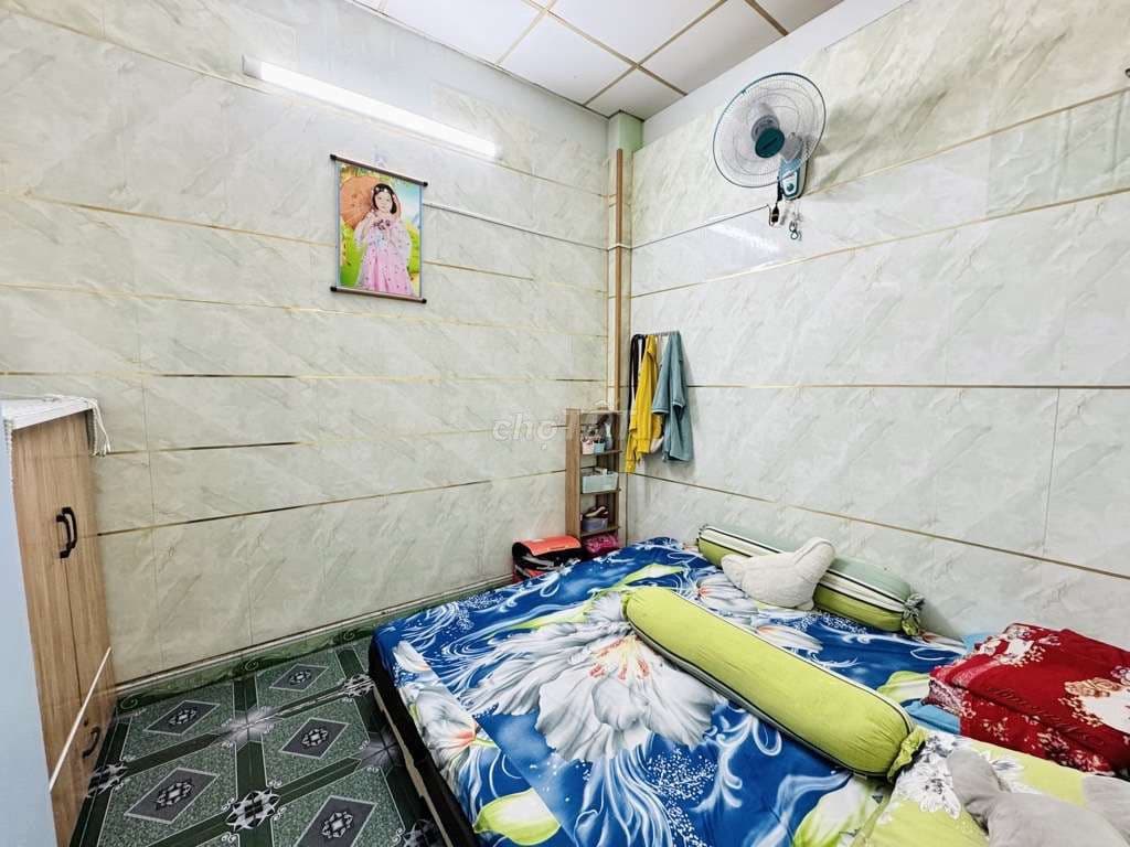 NƠ TRANG LONG(CHỢ CẦU ĐỎ)- NỞ HẬU CHỮ L 8.1M - 2 MẶT HẺM- GẦN MẶT TIỀN - Ảnh 2