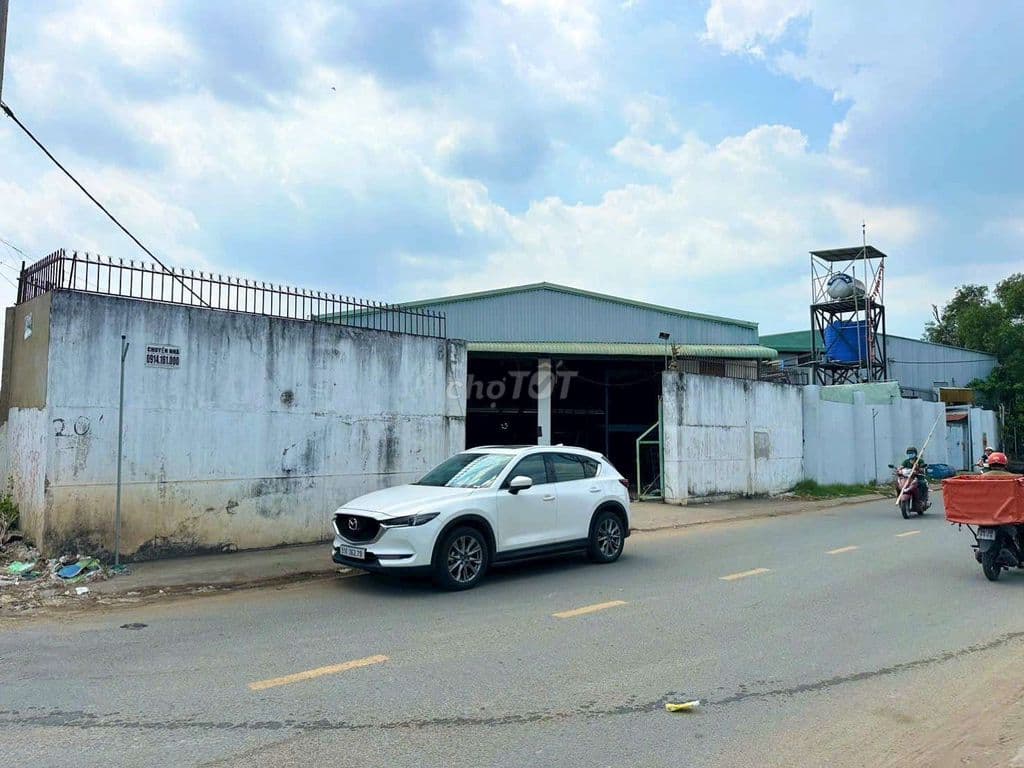Bán kho mặt tiền đường Bình Phú thủ đức lh ***