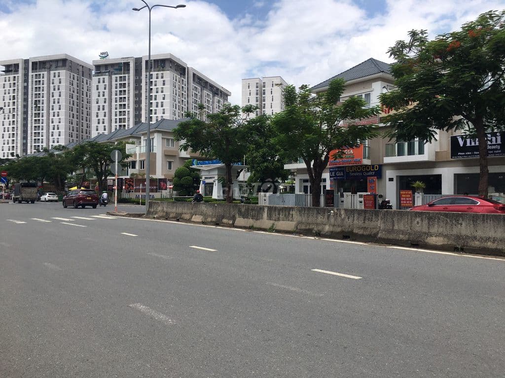 CHỦ BÁN NHÀ - MẶT TIỀN ĐƯỜNG LIÊN PHƯỜNG 24.5 TỶ - Ảnh 2