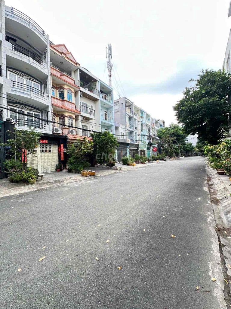 NHÀ ĐẸP - MẶT TIỀN CÔNG VIÊN - KHU TÊN LỬA - GẦN ĐS,7 - NHÀ 4 TẦNG 4PN