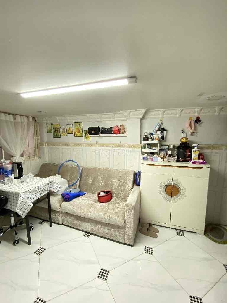 Chỉ hơn 10 Ty MT Chợ Rạch Ông, DT 49m2 Ngan 4m, 5PN, Dòng Tiền 22tr/t - Ảnh 3