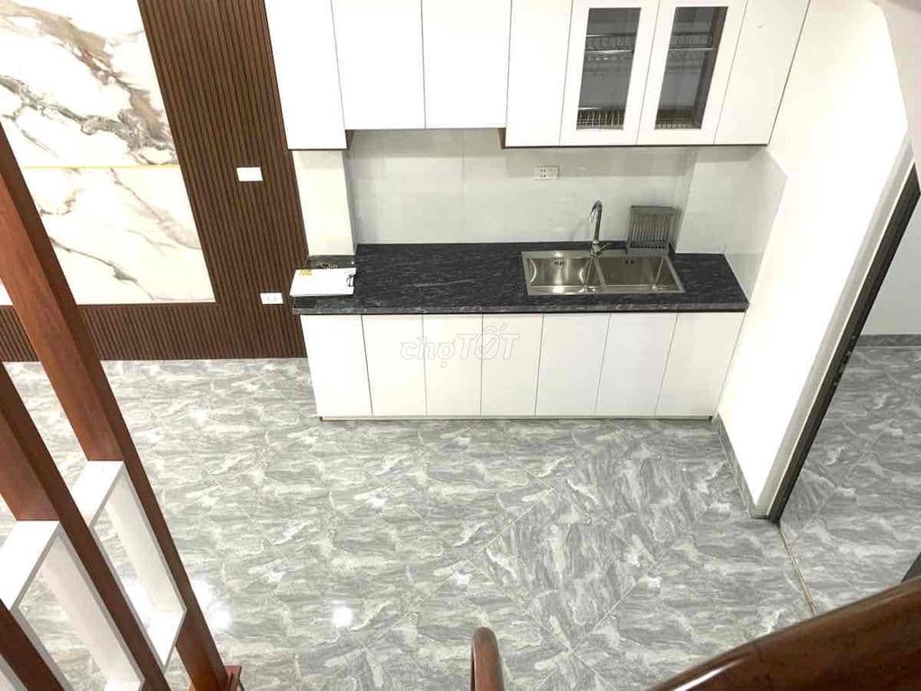 NHÀ MỚI Ở LUÔN - 3 NGỦ 2 WC - ĐẦY ĐỦ TIỆN ÍCH - ÔTÔ VÀO NHÀ - CHƯA ĐẾN - Ảnh 2
